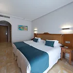 La Laguna & Golf Hotel 4*