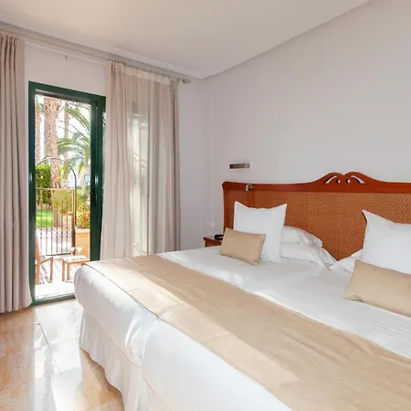 Hotel La Laguna & Golf