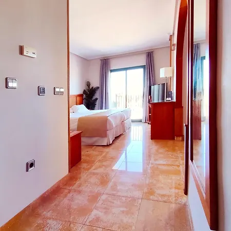 Hotel La Laguna & Golf