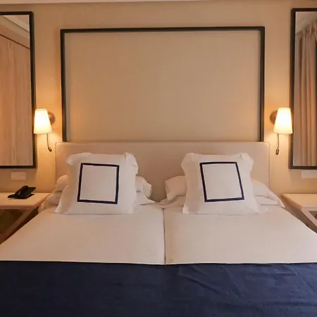 La Laguna & Golf Hotel 4*