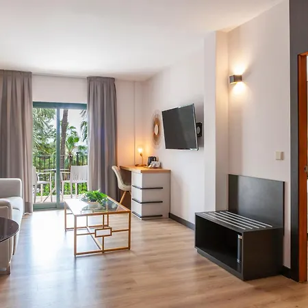 Hotel La Laguna & Golf 4*