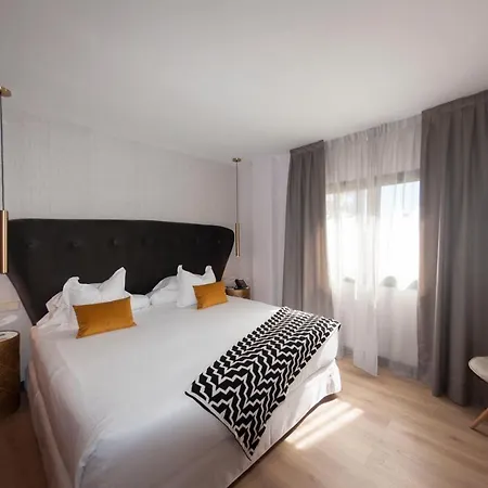 فندق La Laguna & Golf سيوداد كيسادا