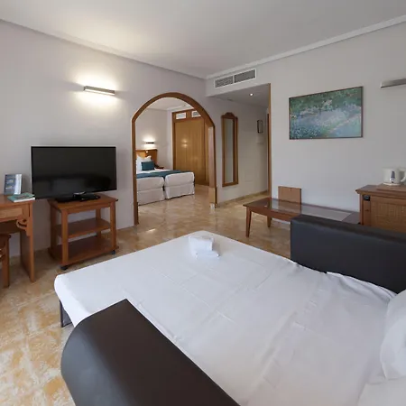 La Laguna & Golf سيوداد كيسادا