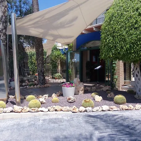 La Laguna & Golf מלון