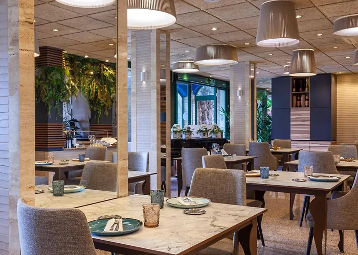 La Laguna & Golf Hotell 4*