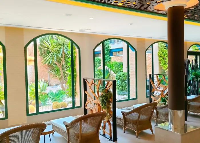 La Laguna & Golf Hotell 4*