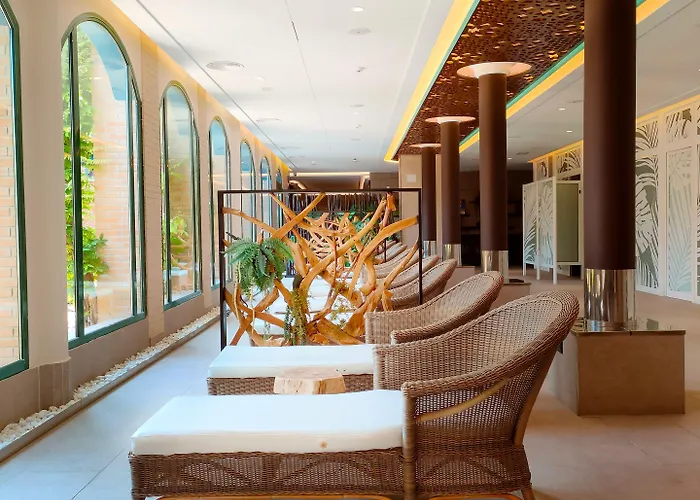 Hotell La Laguna & Golf 4*